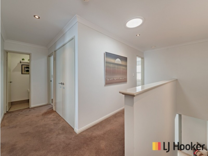 35 Wyperfeld Street, Yanchep WA 6035