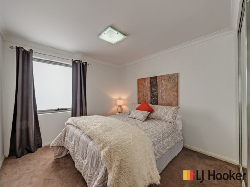 35 Wyperfeld Street, Yanchep WA 6035