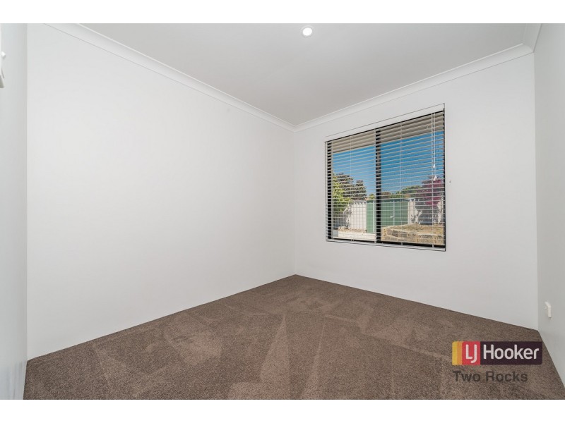 30 Little Green Gardens, Quinns Rocks WA 6030