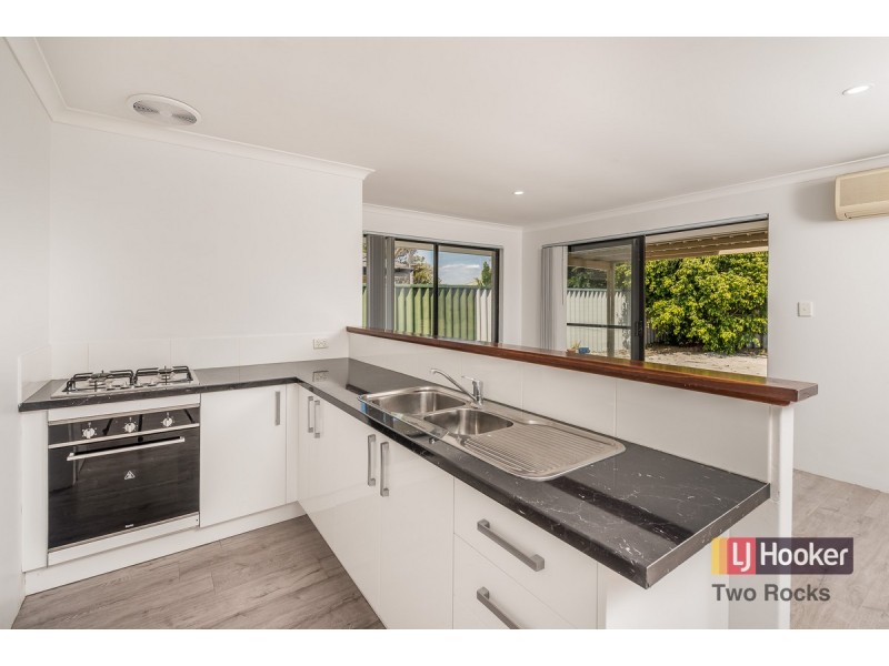 30 Little Green Gardens, Quinns Rocks WA 6030
