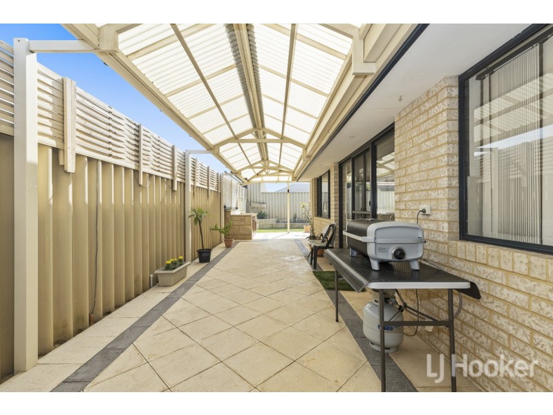 29 Pendleton Crescent, Butler WA 6036