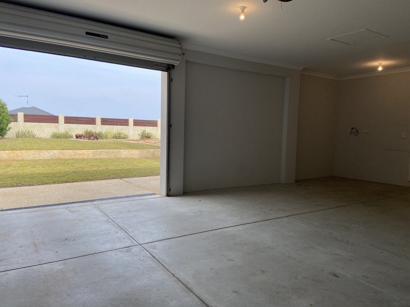 6 Teraglin Vista, Yanchep WA 6035