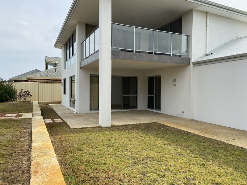 6 Teraglin Vista, Yanchep WA 6035