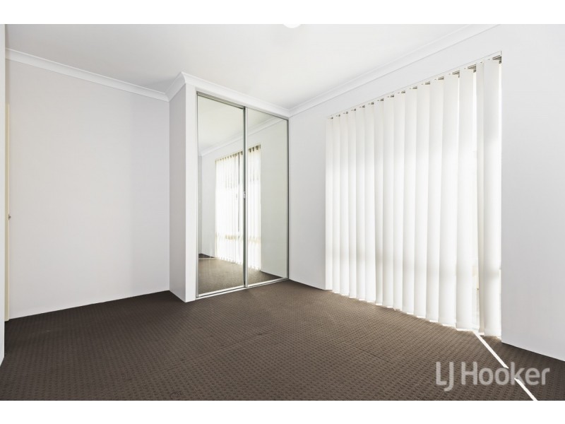 24 Snapper Way, Two Rocks WA 6037