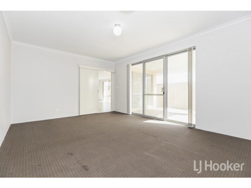 24 Snapper Way, Two Rocks WA 6037