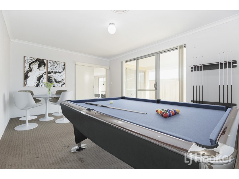 24 Snapper Way, Two Rocks WA 6037