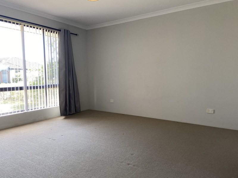 6 Tomaree Road, Yanchep WA 6035