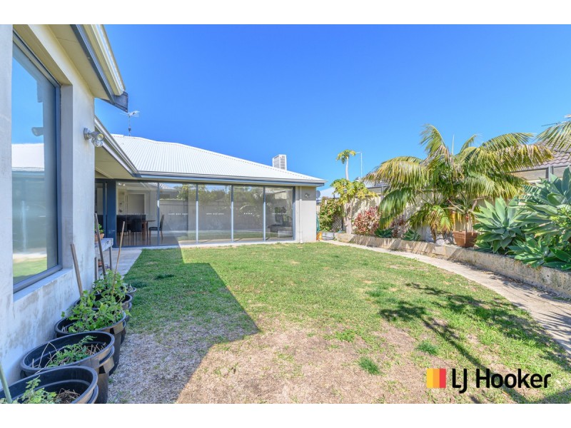 4 Le Buse Cove, Yanchep WA 6035