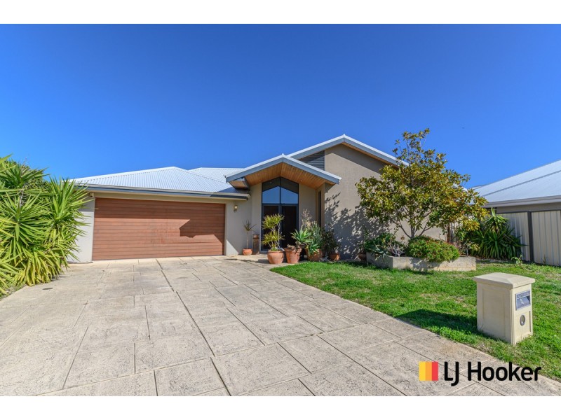 4 Le Buse Cove, Yanchep WA 6035
