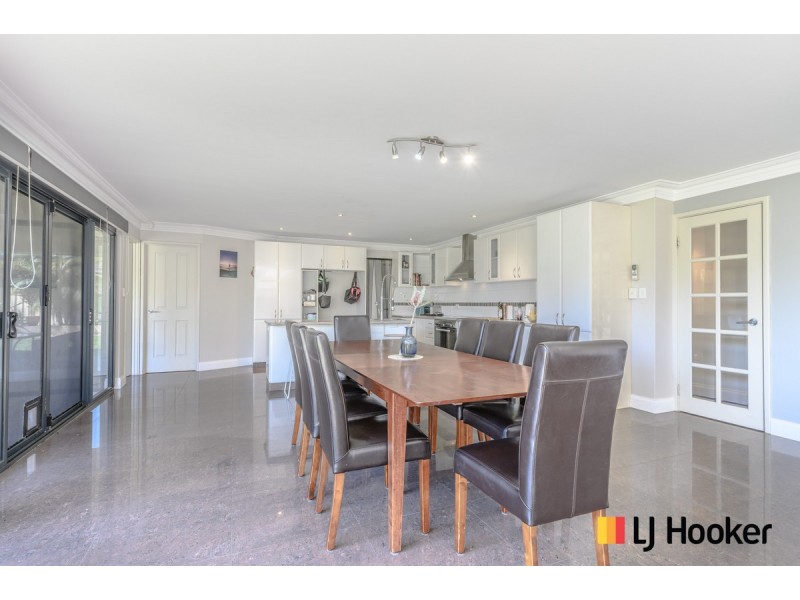 4 Le Buse Cove, Yanchep WA 6035