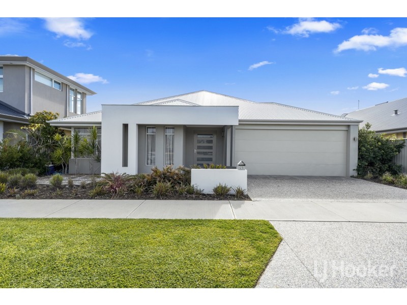 25 Charleston Road, Eglinton WA 6034