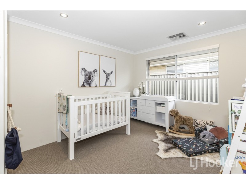 25 Charleston Road, Eglinton WA 6034