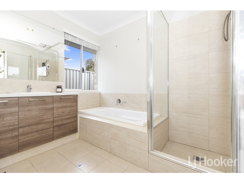 25 Charleston Road, Eglinton WA 6034