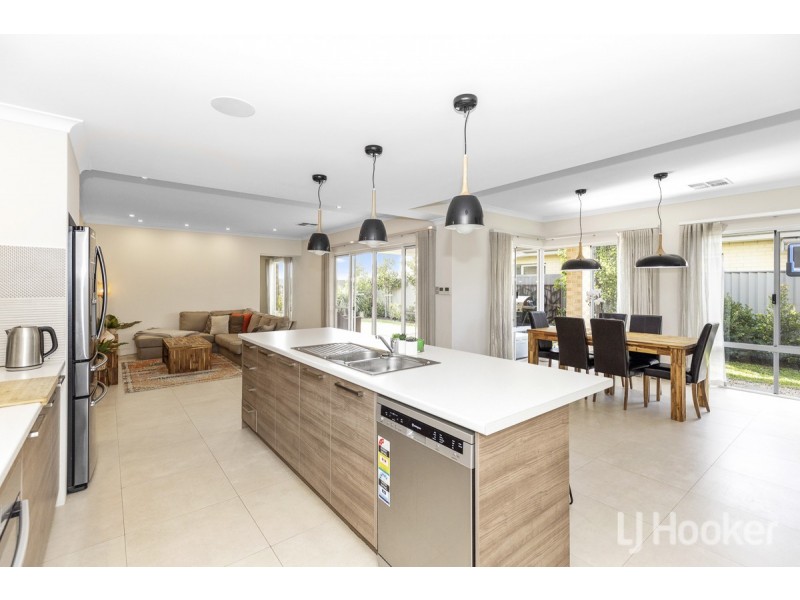 25 Charleston Road, Eglinton WA 6034