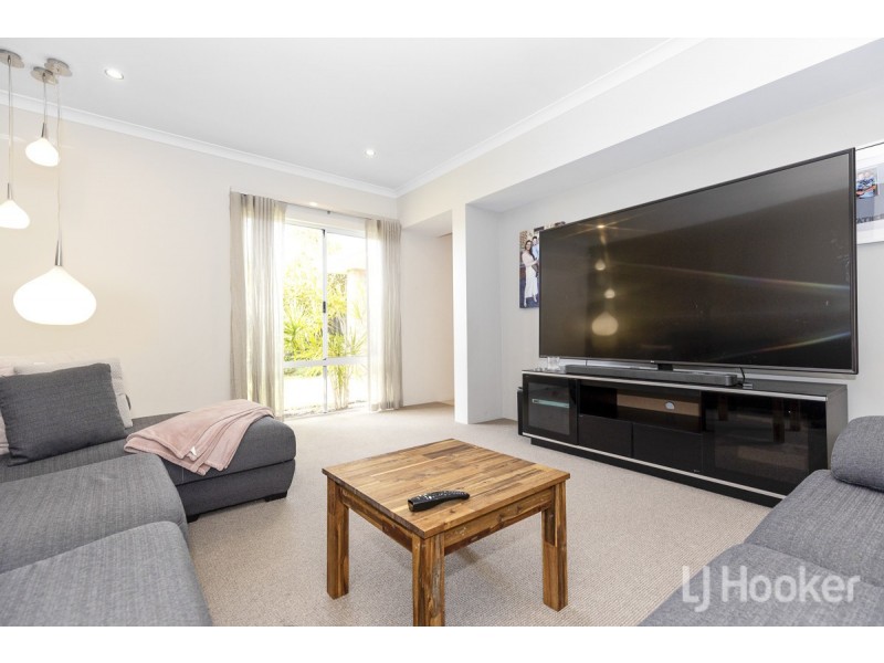 25 Charleston Road, Eglinton WA 6034