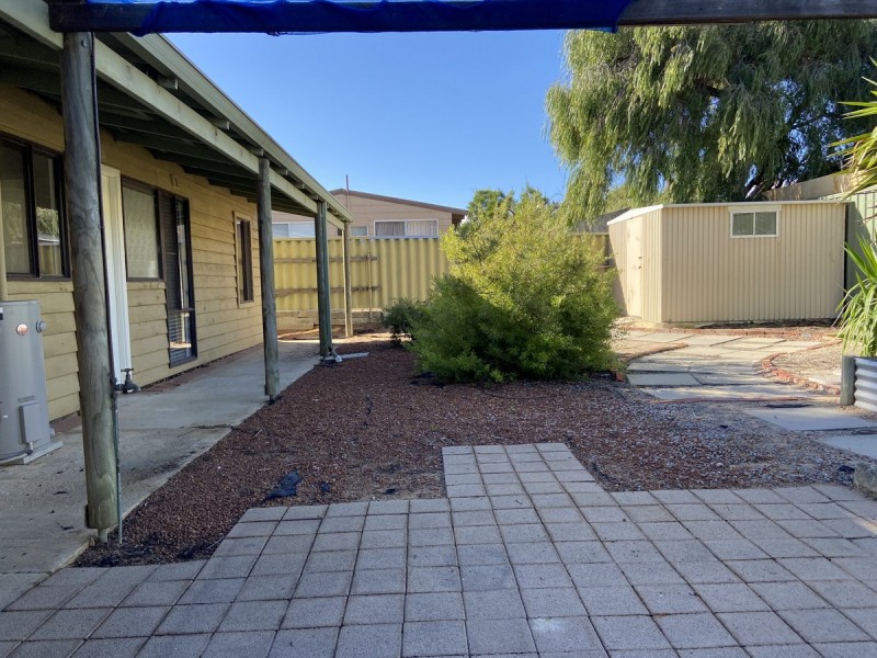 14 Newman Road, Yanchep WA 6035