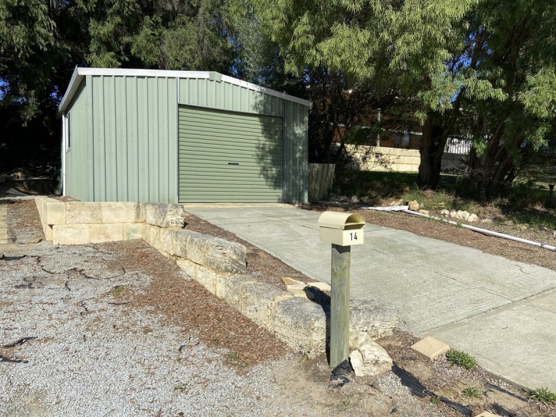 14 Newman Road, Yanchep WA 6035