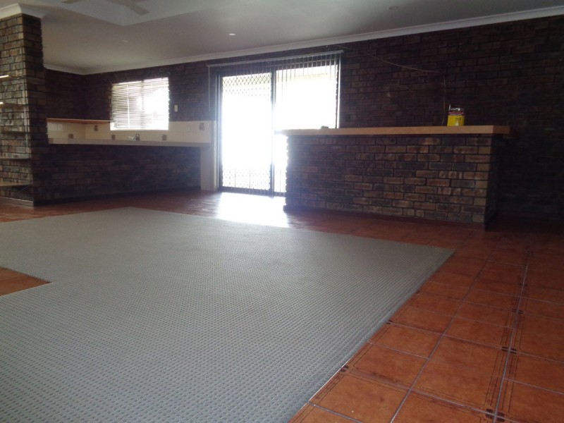 4 Wilson Place, Two Rocks WA 6037