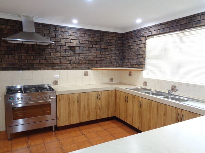 4 Wilson Place, Two Rocks WA 6037