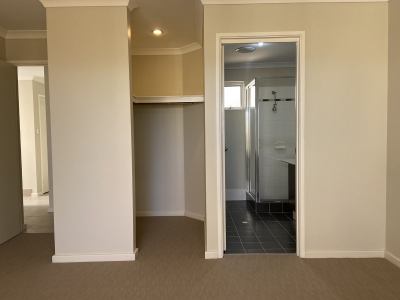 6 Tiller Turn, Yanchep WA 6035