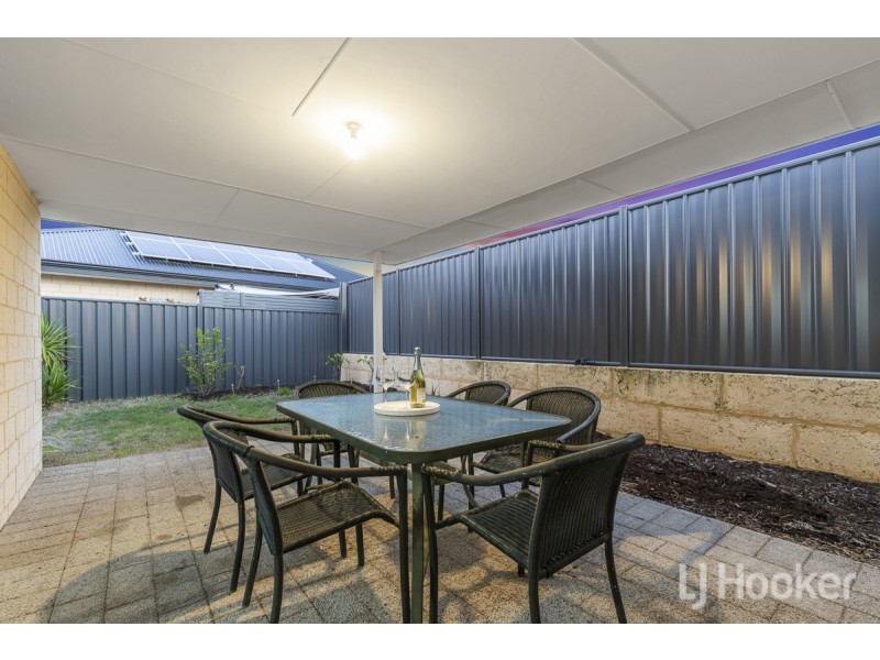 35 Mebbin Grove, Yanchep WA 6035