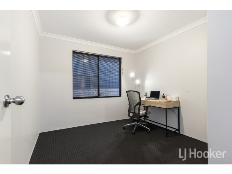 35 Mebbin Grove, Yanchep WA 6035