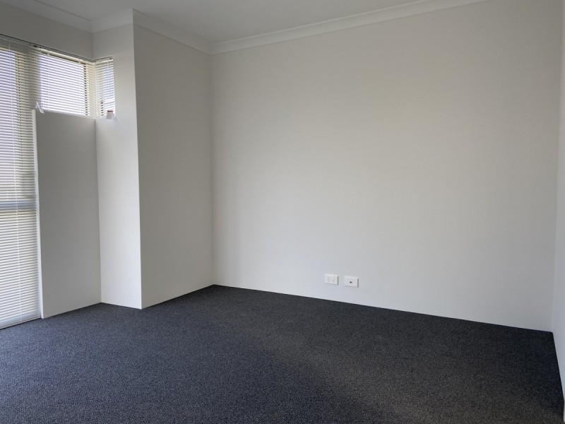 8 Coram Street, Alkimos WA 6038