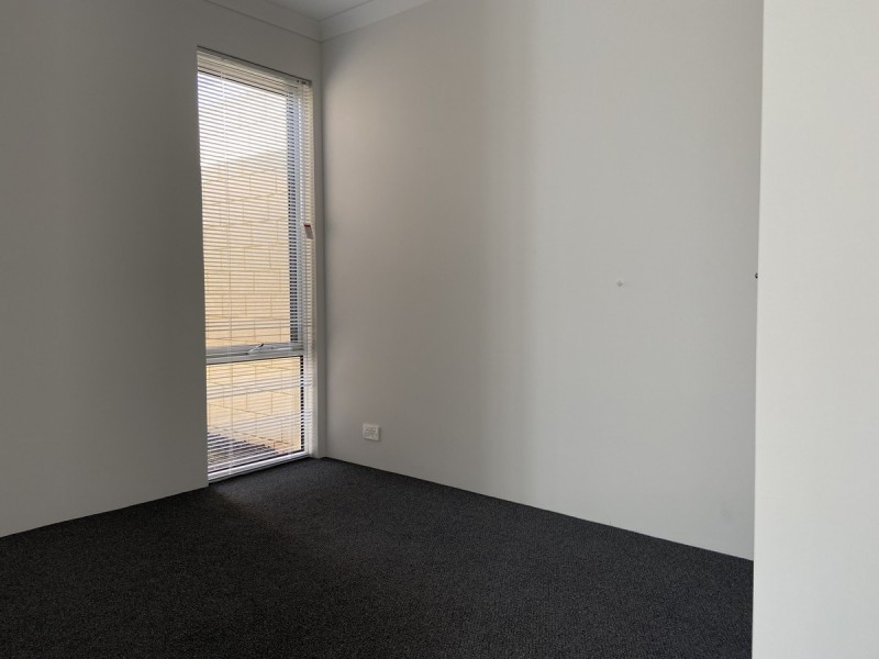 8 Coram Street, Alkimos WA 6038