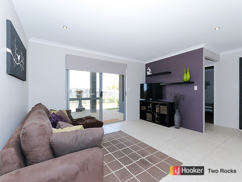 17 Current Street, Yanchep WA 6035
