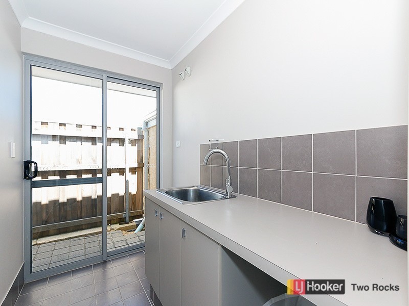 17 Current Street, Yanchep WA 6035