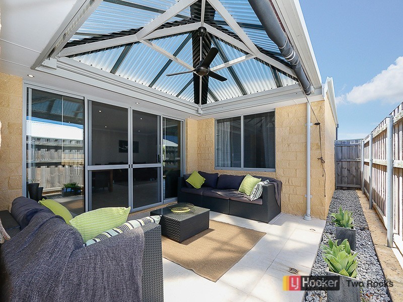 17 Current Street, Yanchep WA 6035