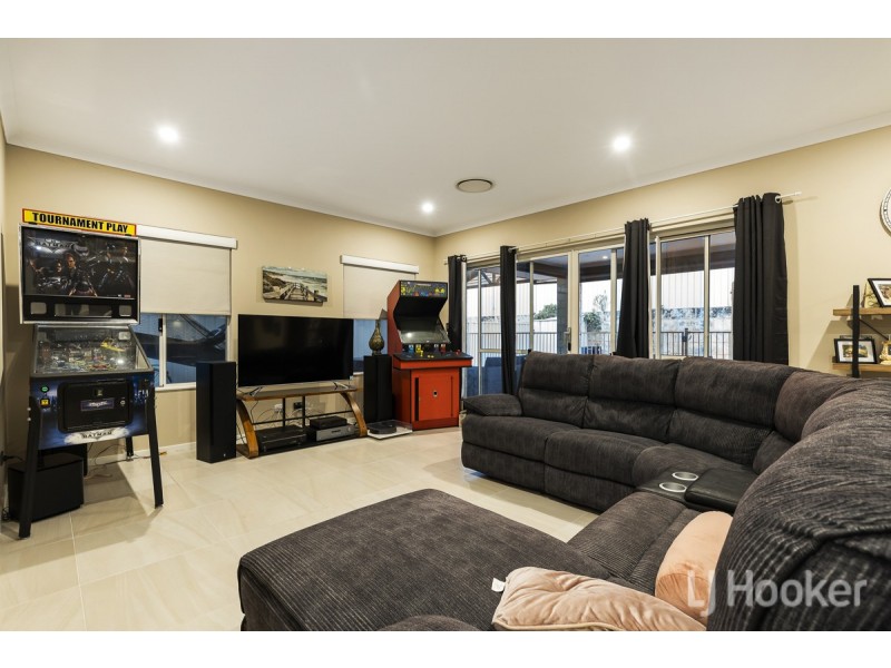 188 Lagoon Drive, Yanchep WA 6035