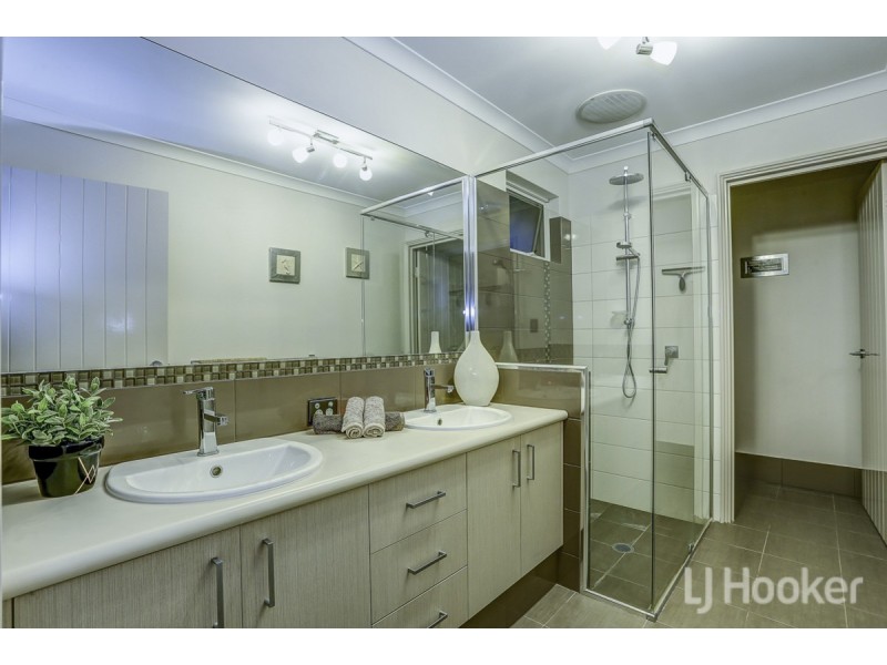 188 Lagoon Drive, Yanchep WA 6035