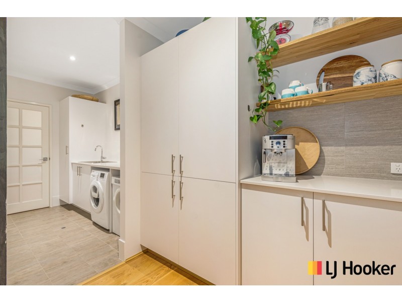 8 Ariane View, Yanchep WA 6035