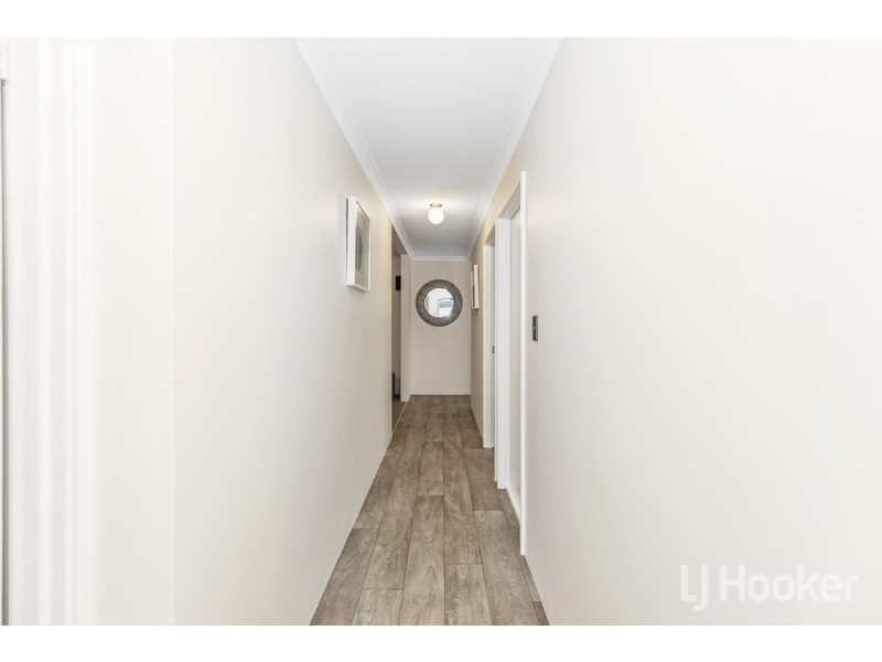 7 Snapper Way, Two Rocks WA 6037