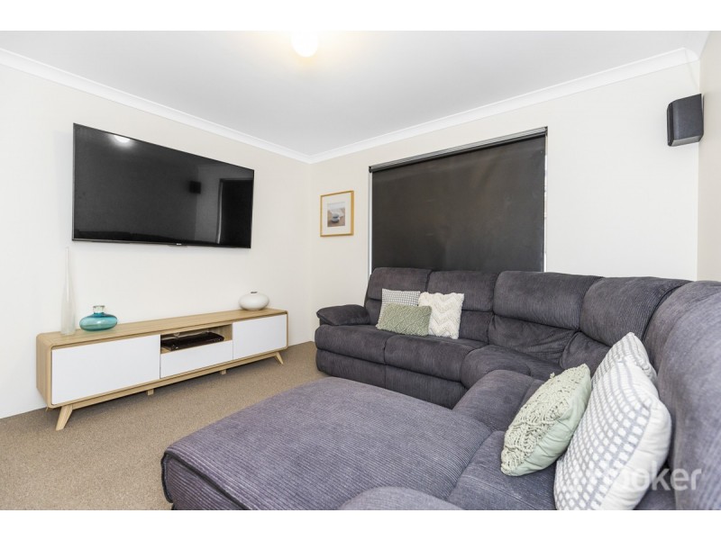 7 Snapper Way, Two Rocks WA 6037