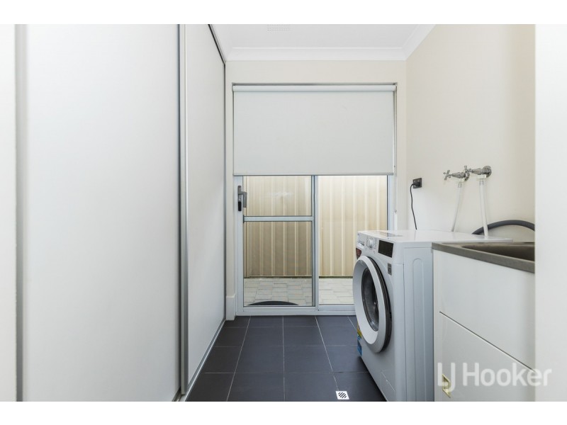 7 Snapper Way, Two Rocks WA 6037