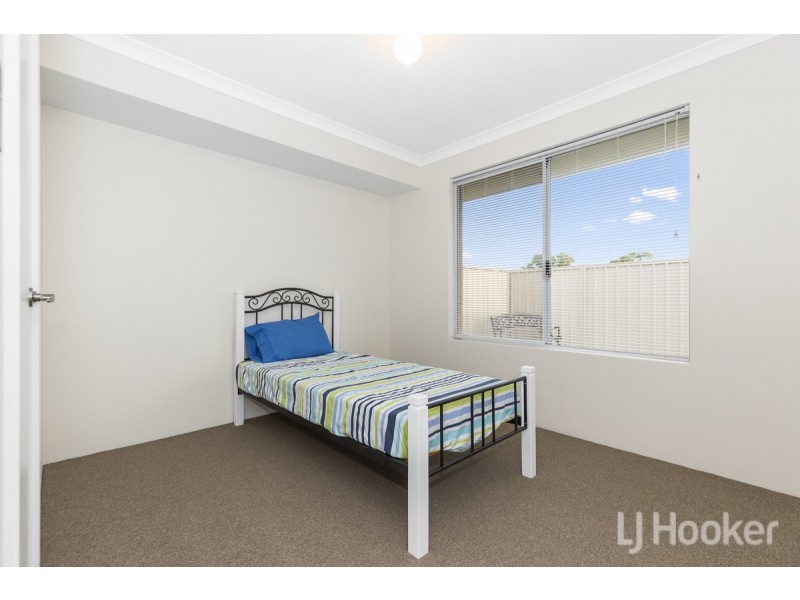 7 Snapper Way, Two Rocks WA 6037