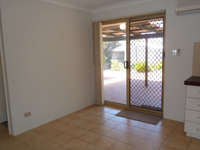 55 Whitfield Drive, Two Rocks WA 6037