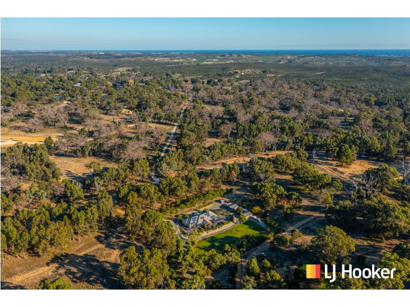 21 Citrus Court, Two Rocks WA 6037