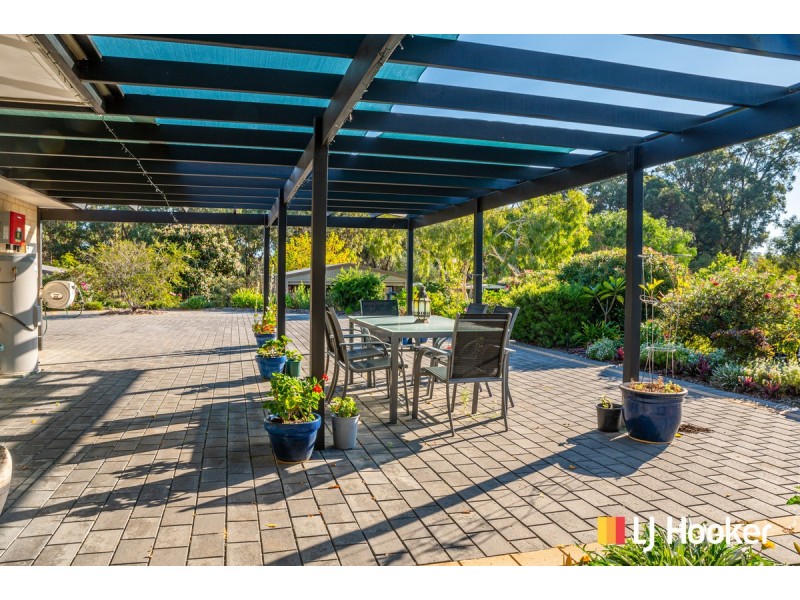 21 Citrus Court, Two Rocks WA 6037