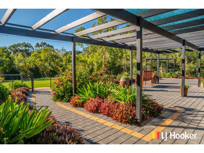 21 Citrus Court, Two Rocks WA 6037