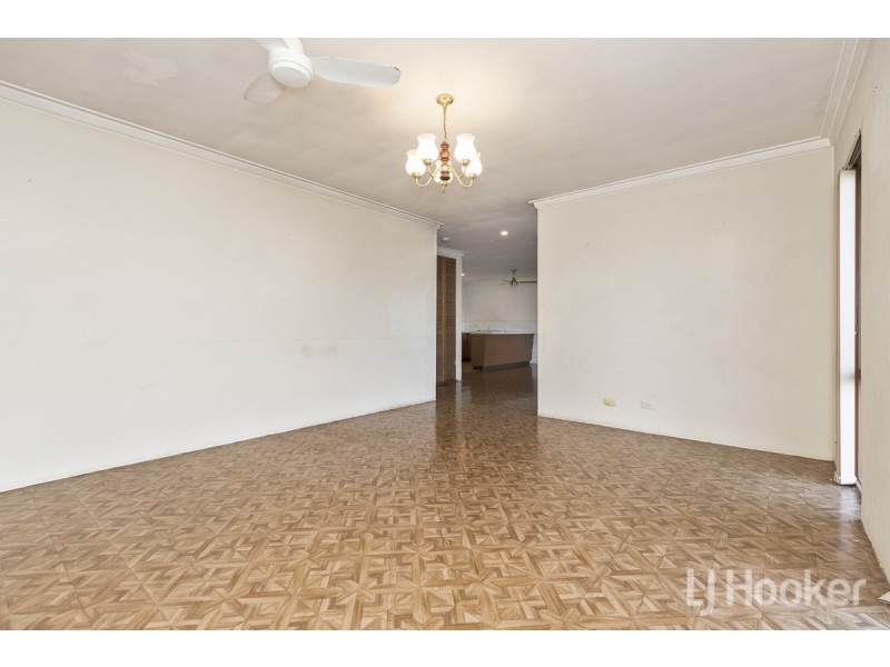 25 Blaxland Avenue, Two Rocks WA 6037