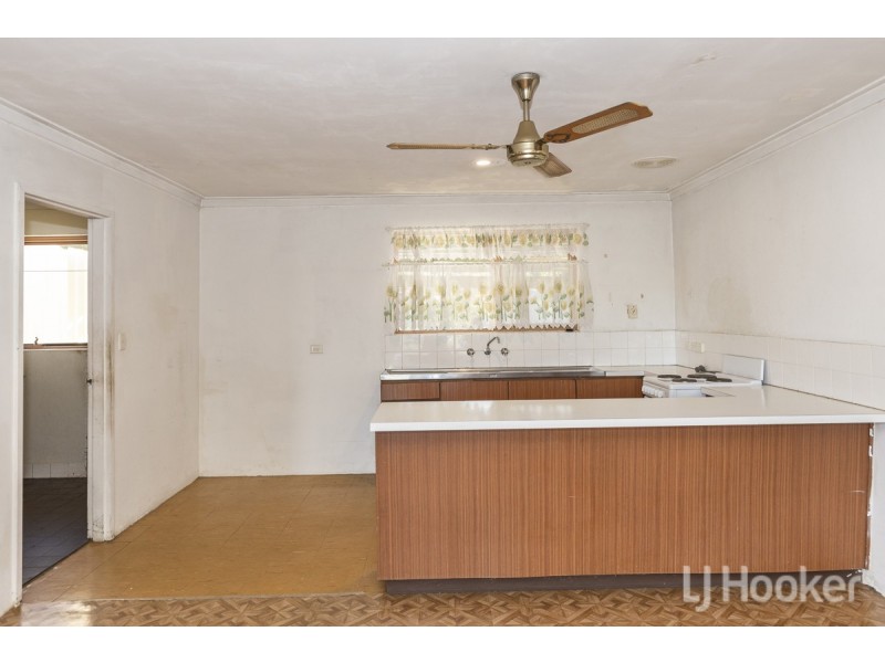 25 Blaxland Avenue, Two Rocks WA 6037