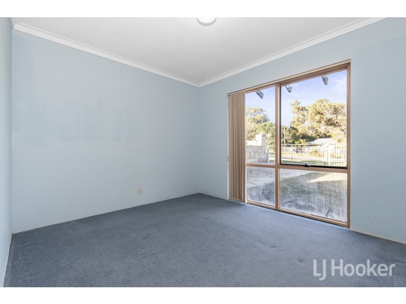 25 Blaxland Avenue, Two Rocks WA 6037