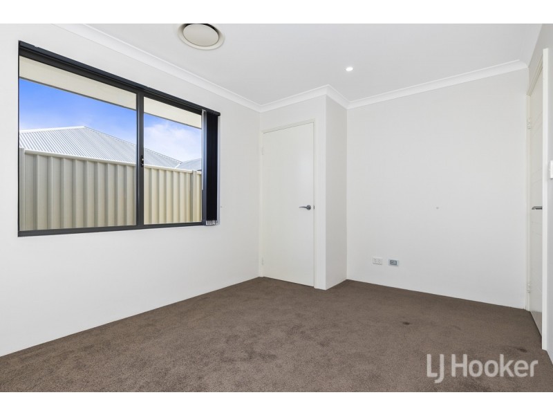 11 Citrine Street, Eglinton WA 6034