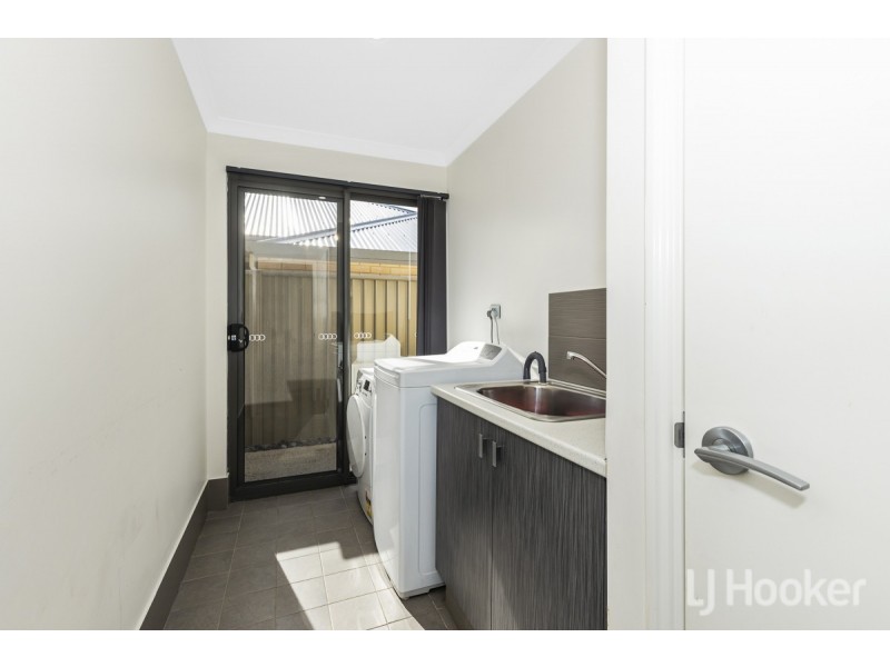 11 Citrine Street, Eglinton WA 6034