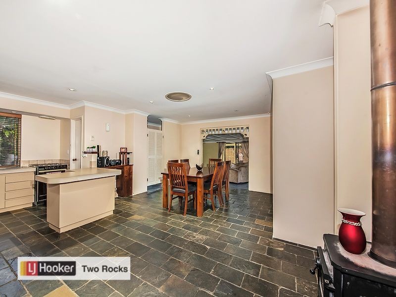 18 Hazeltine Court, Yanchep WA 6035