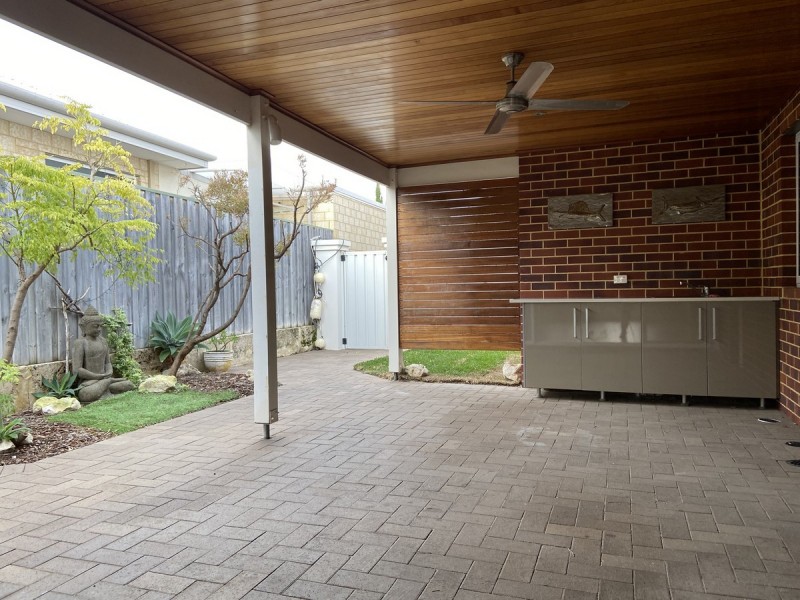 27 Seadrift Street, Yanchep WA 6035