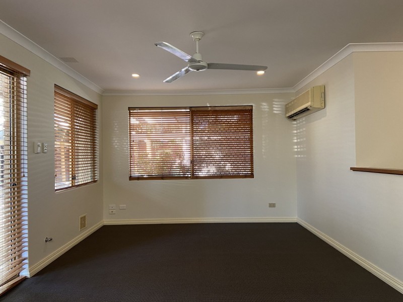 5 Hardy Court, Two Rocks WA 6037